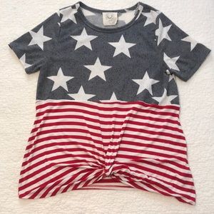 Fantastic Fawn American Flag 🇺🇸 blouse L